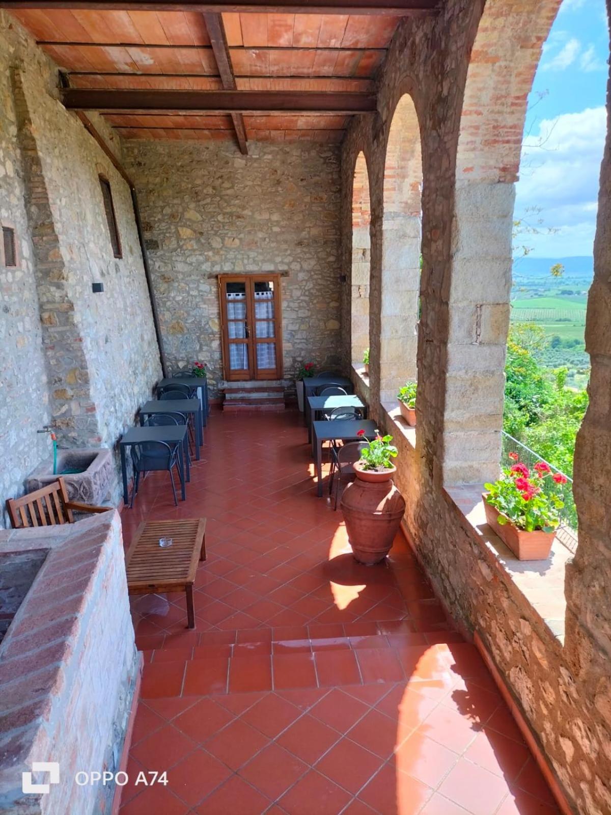 Tenuta Di Montemassi Fattoria Extérieur photo